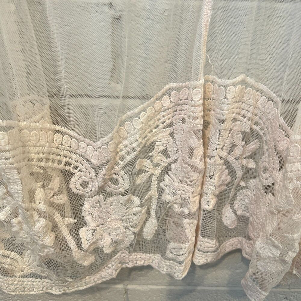 #8272 Adiva Women's Large lace duster - Picture 5 of 12